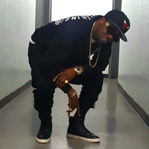 Meet your Posher, Ungoshii j.